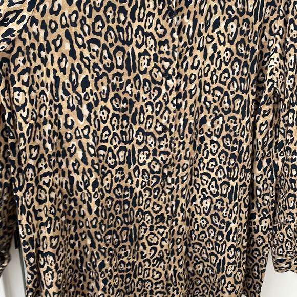 Zara Animal Print Button Down Shirt Blouse Medium - Picture 6 of 8